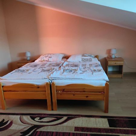 Wiola Apartment Zelistrzewo ภายนอก รูปภาพ