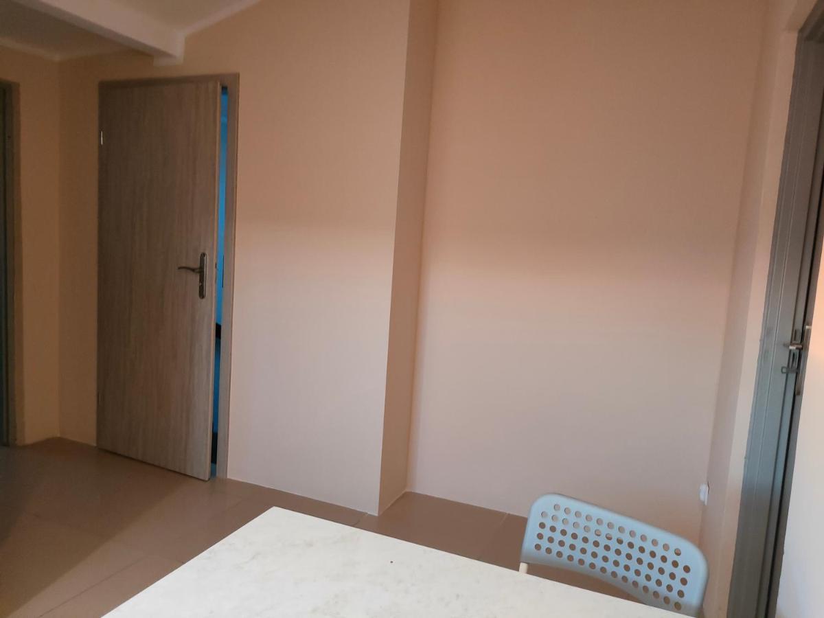 Wiola Apartment Zelistrzewo ภายนอก รูปภาพ
