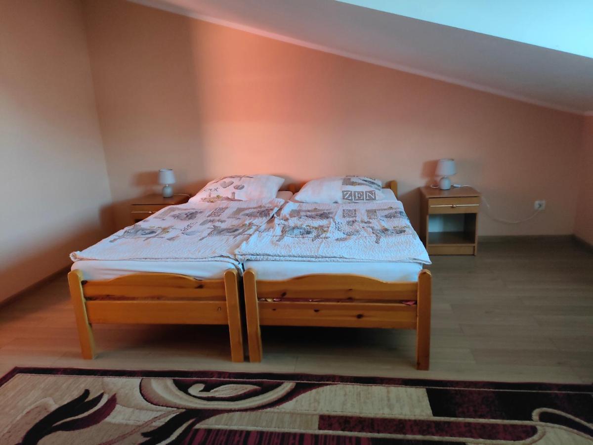 Wiola Apartment Zelistrzewo ภายนอก รูปภาพ